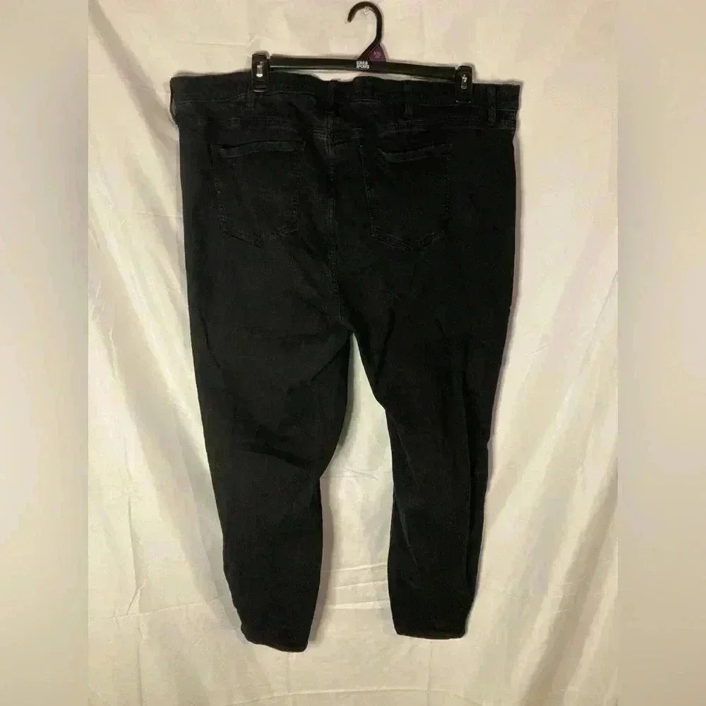 Torrid black‎ distressed jeans